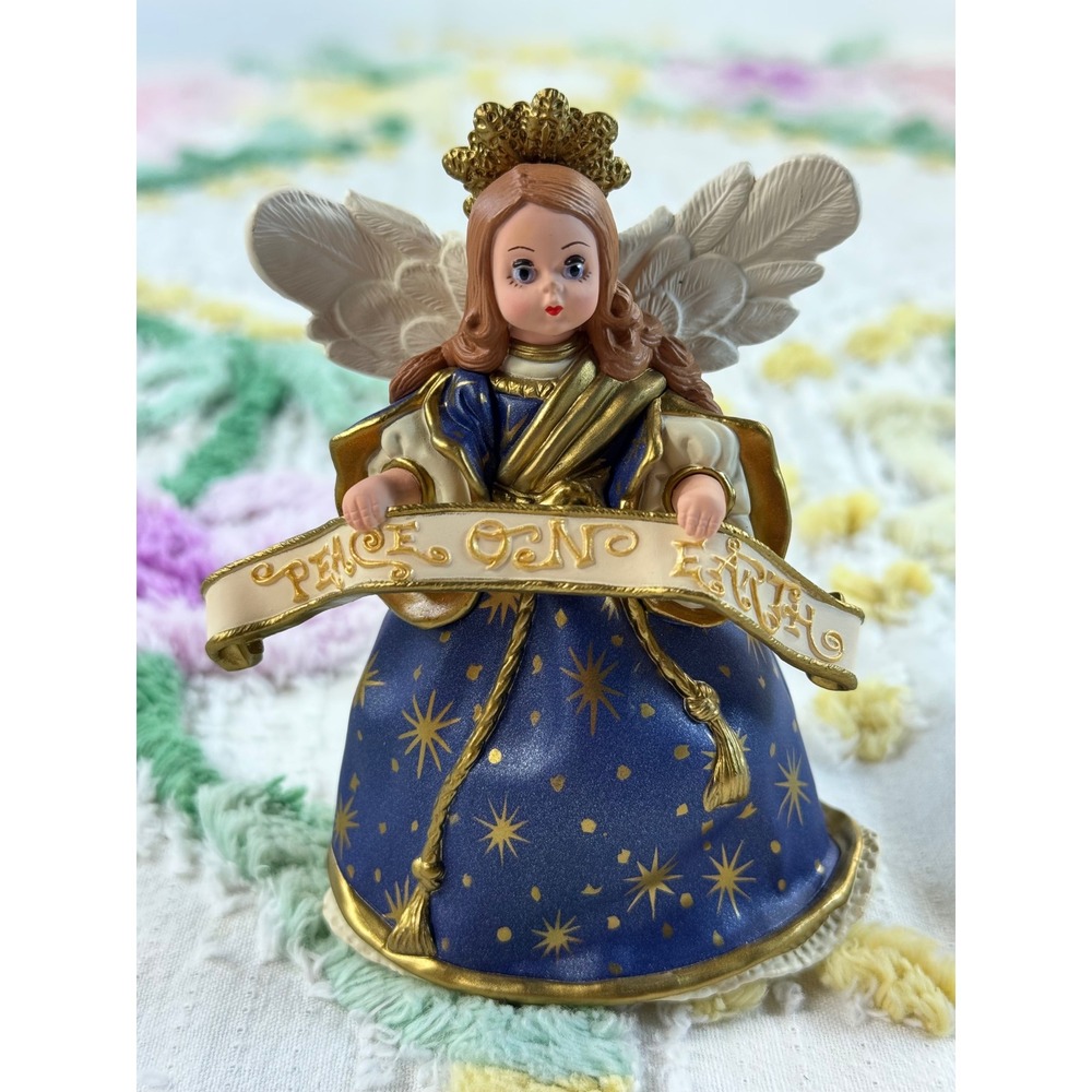 Hallmark Madame Alexander Angel of the Nativity 1999 Keepsake Ornament QX6419